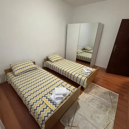 Hillside Vista Apartments Tivat Exterior photo